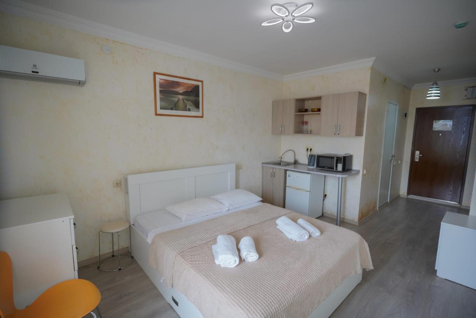 Apartment Orbi Dado Batumi Esterno foto