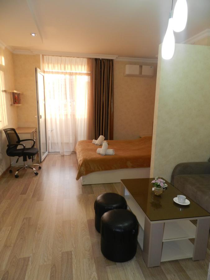 Apartment Orbi Dado Batumi Esterno foto