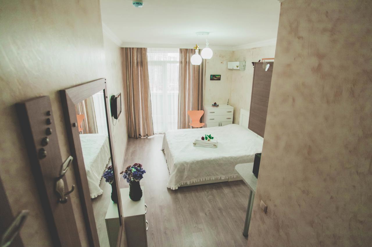 Apartment Orbi Dado Batumi Esterno foto