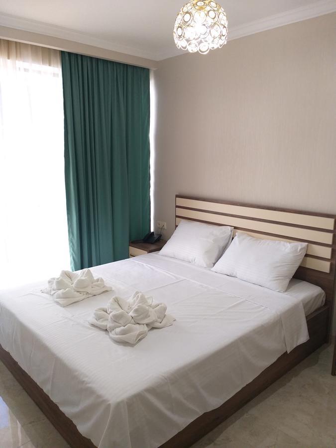 Apartment Orbi Dado Batumi Esterno foto