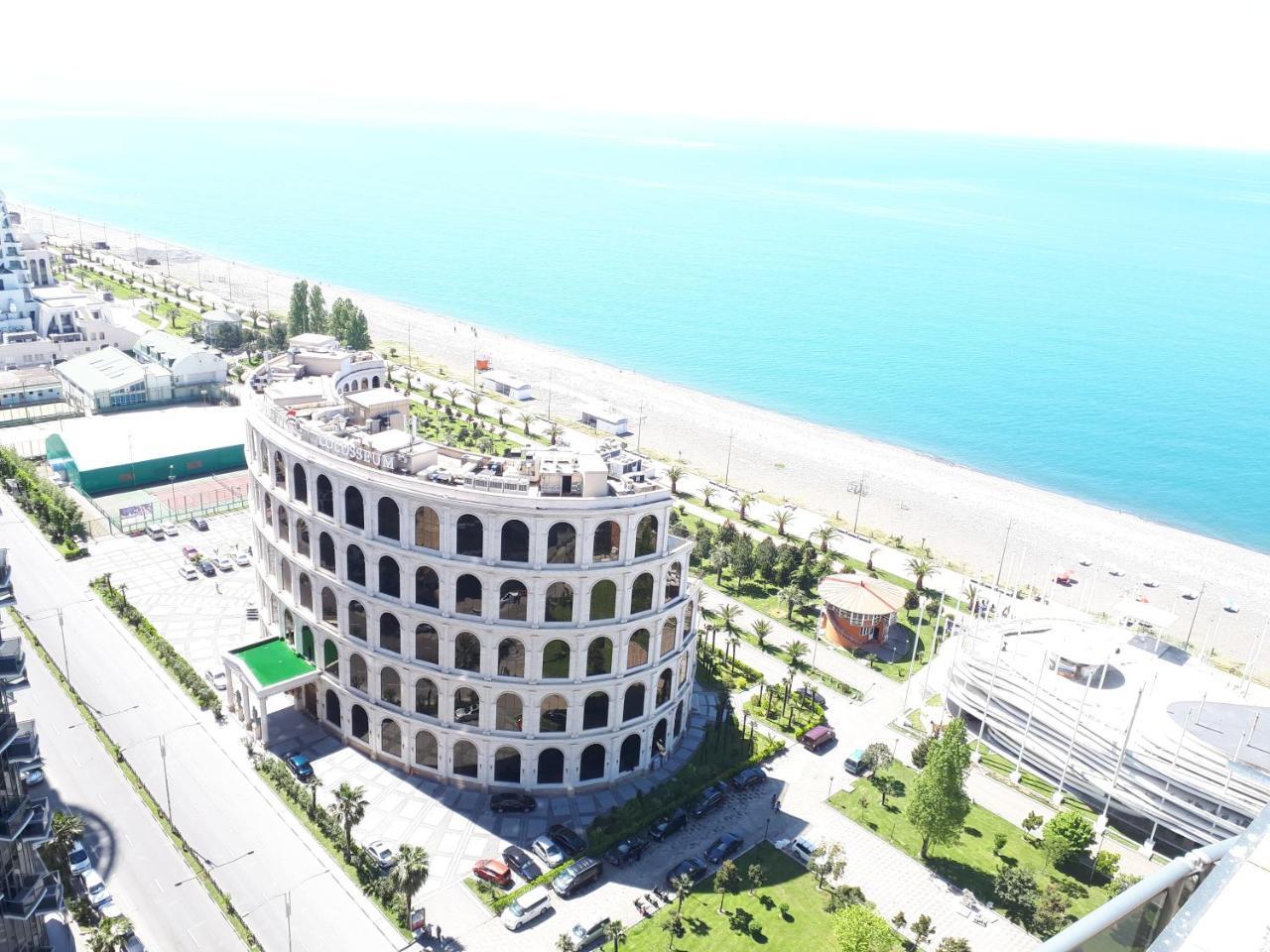 Apartment Orbi Dado Batumi Esterno foto